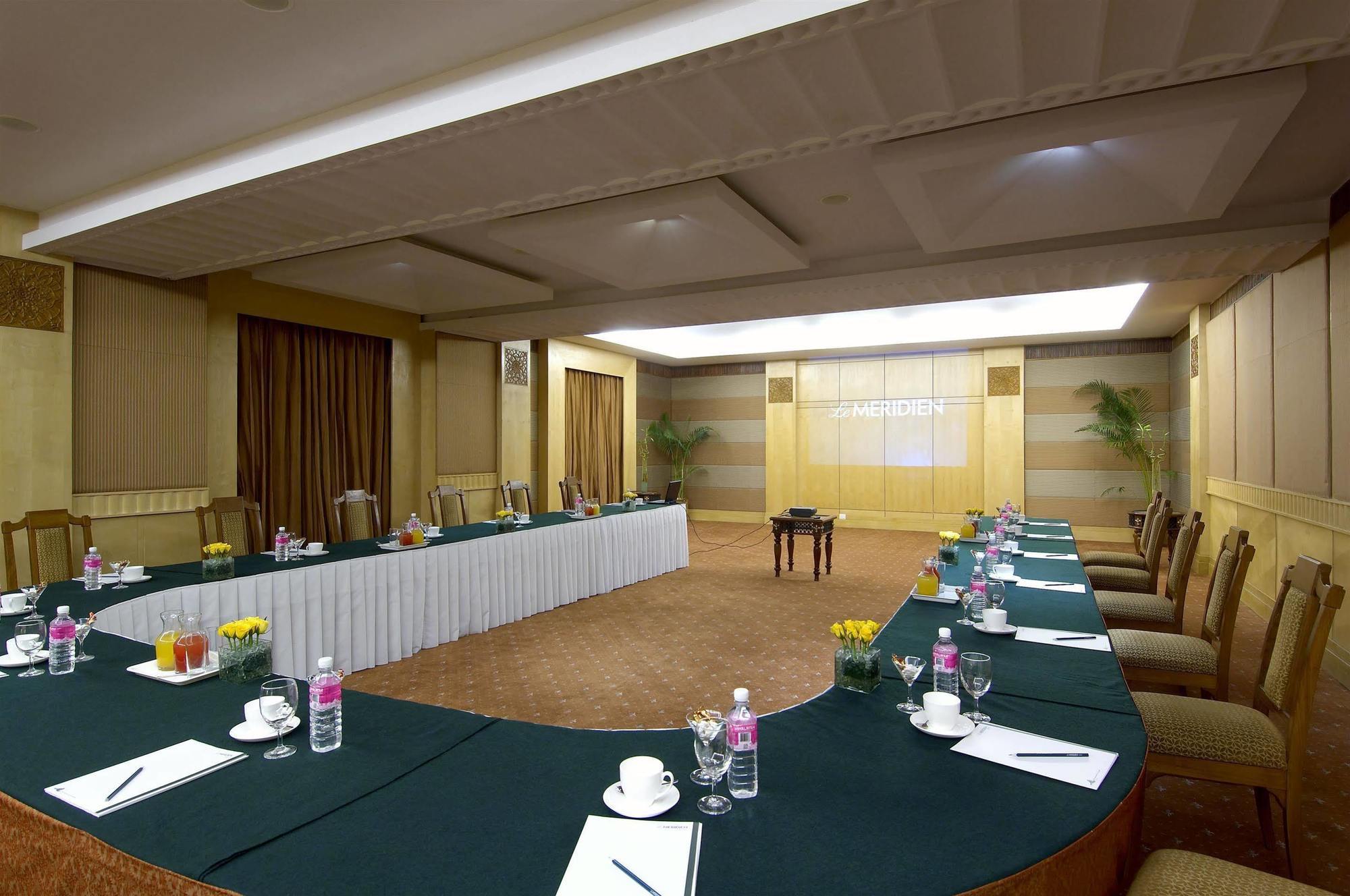 Le Meridien Jaipur Resort & Spa Eksteriør bilde