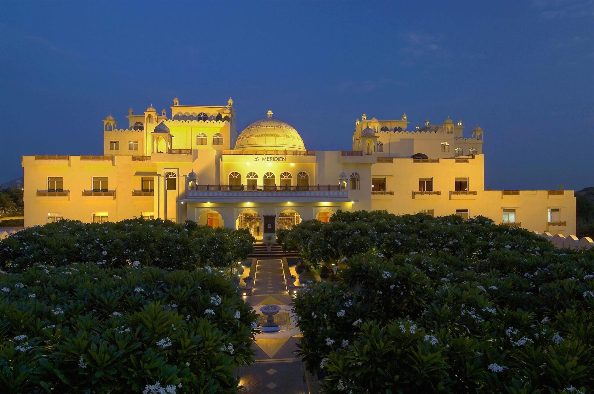 Le Meridien Jaipur Resort & Spa Eksteriør bilde